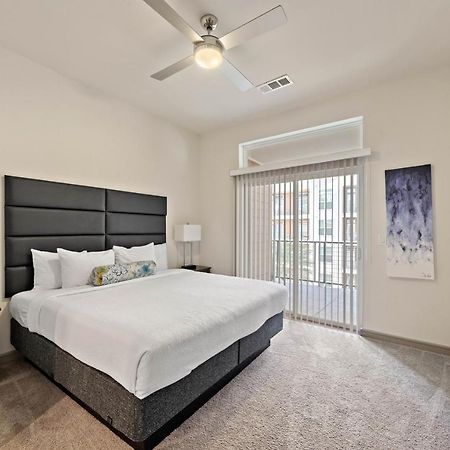 Renu At Downtown Houston Apartment Bagian luar foto