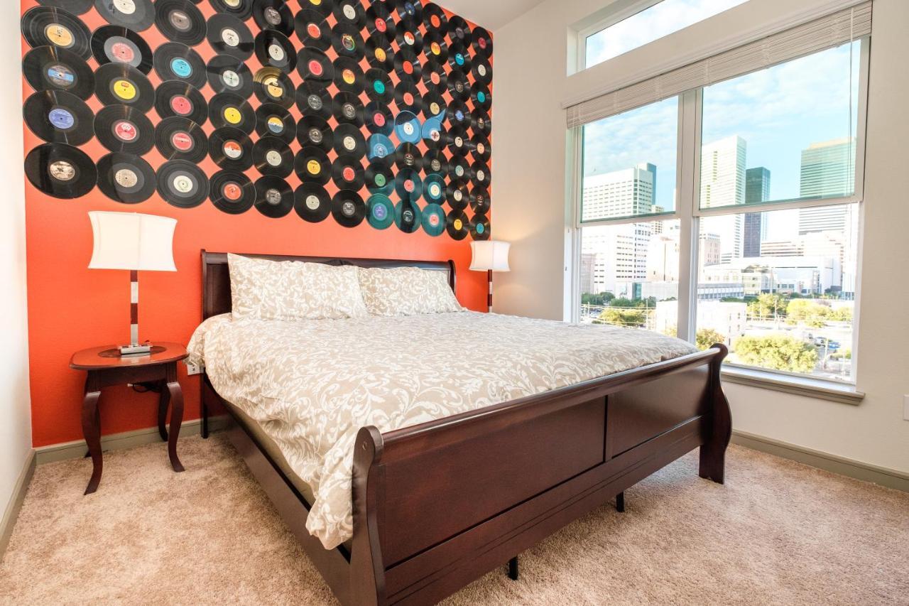 Renu At Downtown Houston Apartment Bagian luar foto
