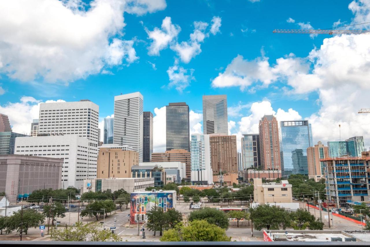 Renu At Downtown Houston Apartment Bagian luar foto